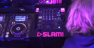 Avicii op één in de SLAM! Dance 1000